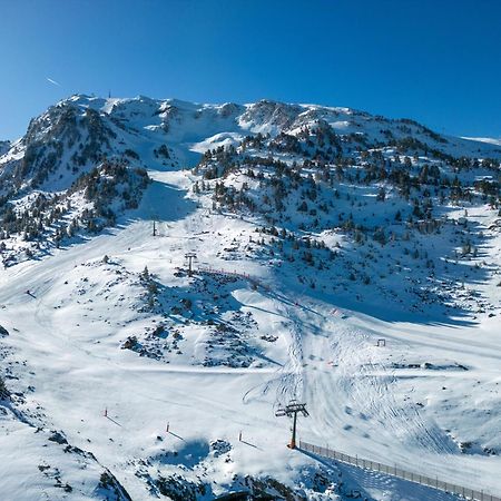 Hotel Val De Neu G.L. Baqueira Beret Exteriör bild