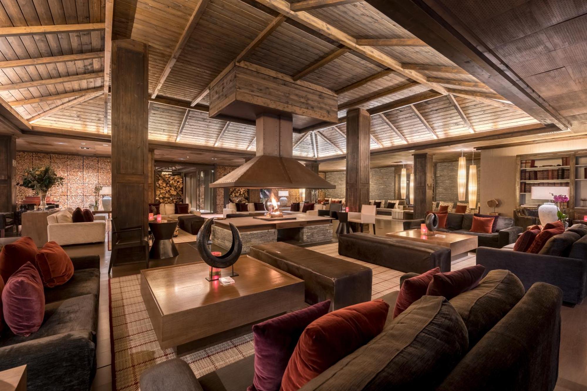 Hotel Val De Neu G.L. Baqueira Beret Exteriör bild